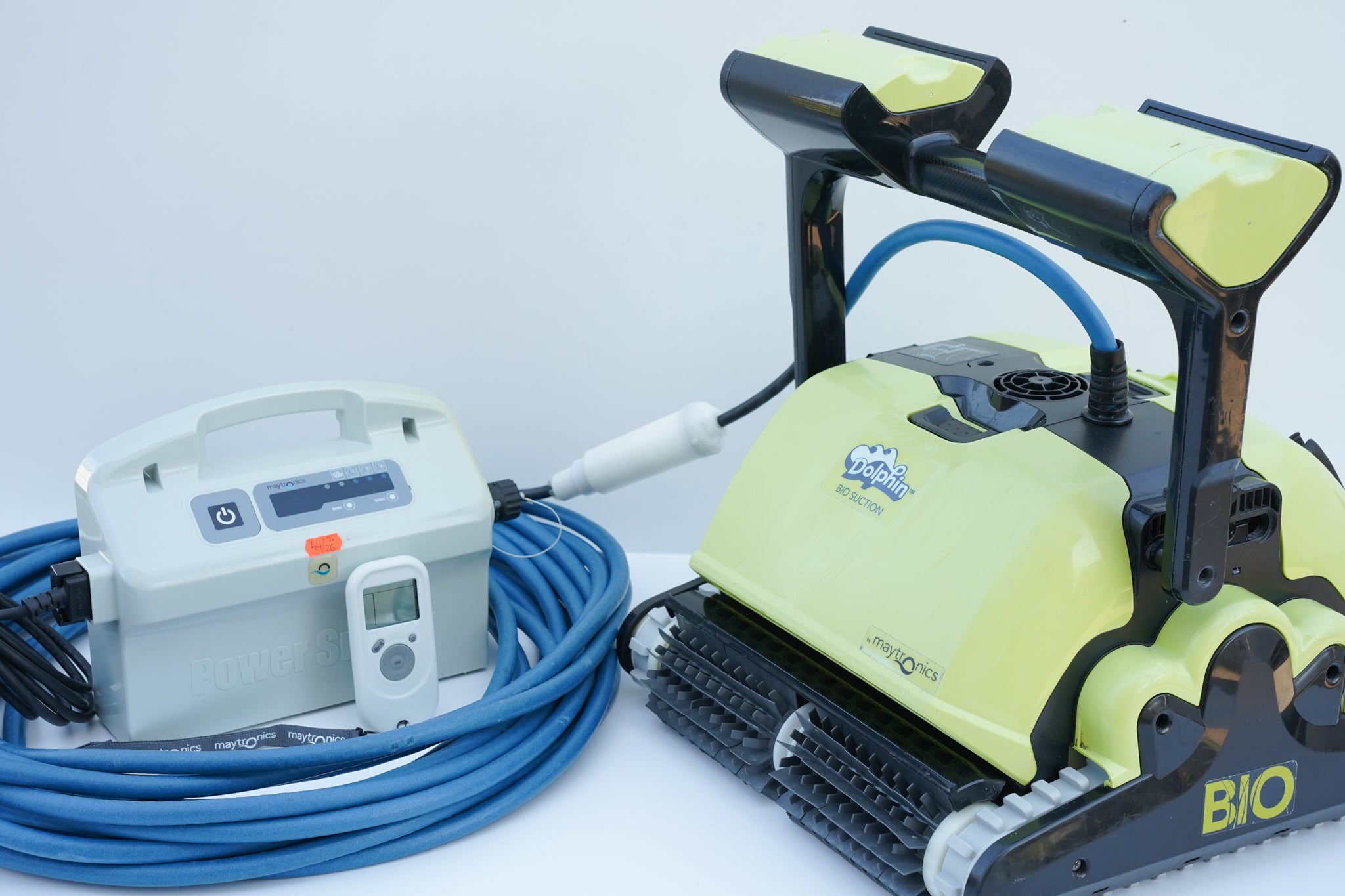 Dolphin BIO Suction Pool Robot
