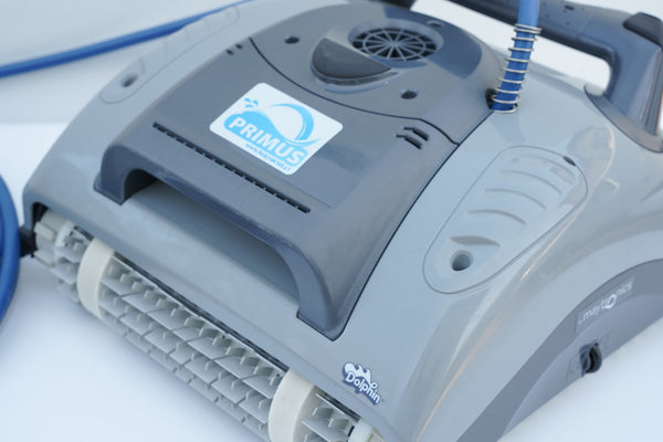 Dolphin Primus Pool Robot