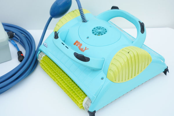Dolphin Moby Pro Pool Robot