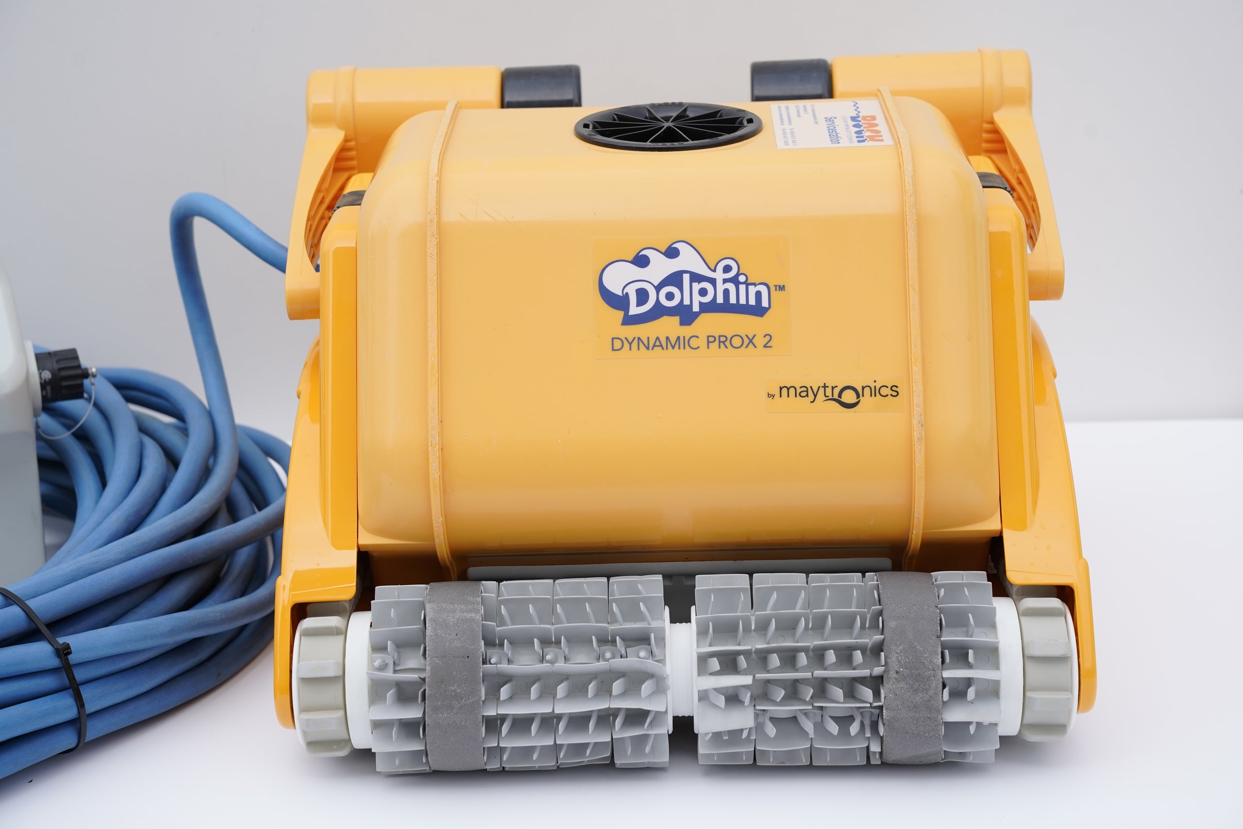 Dolphin Dynamic Pro x2 Pool Robot