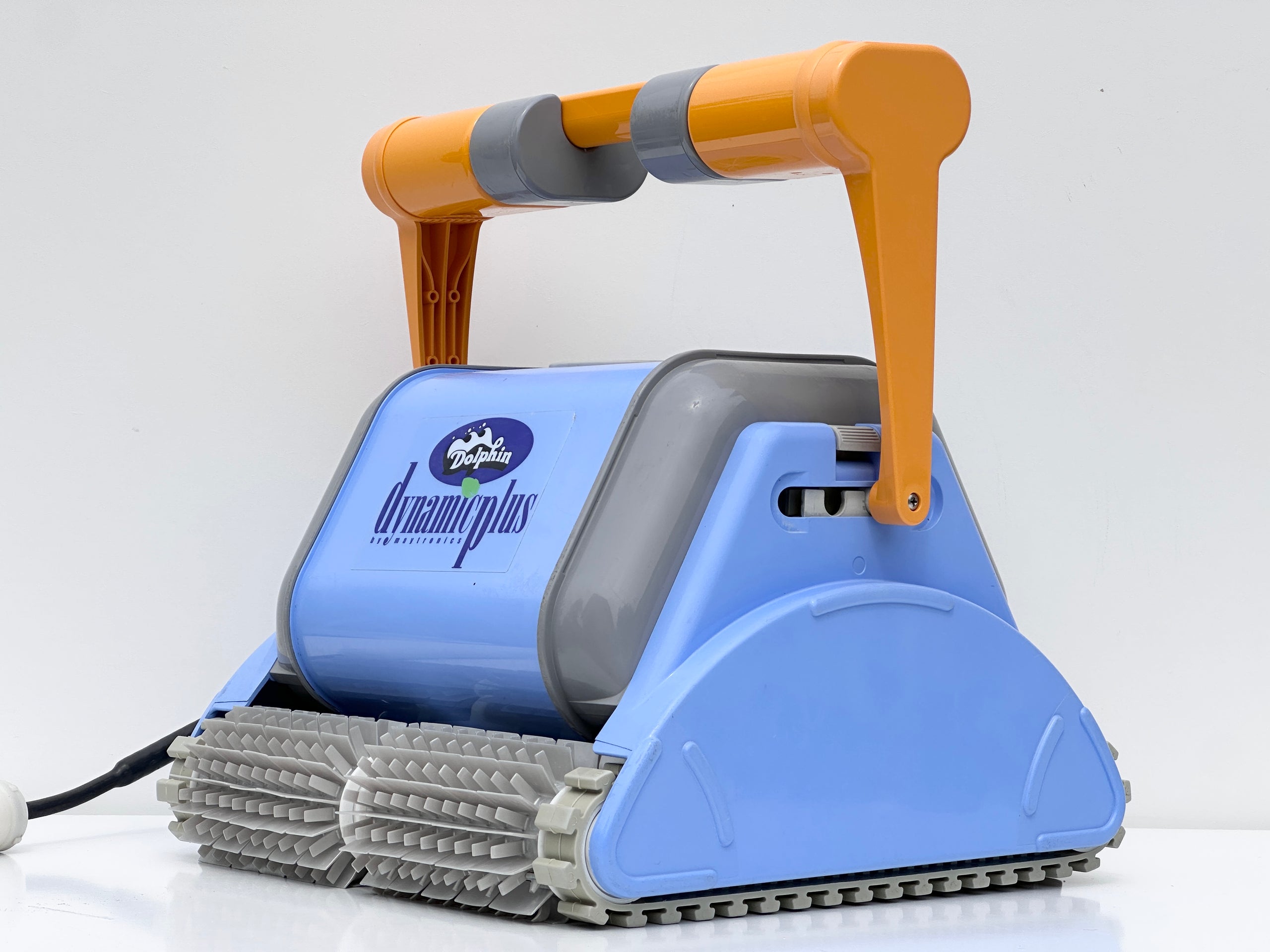 Robot piscina Dolphin Dynamic Plus (PROX2 - Ciclo 6 Ore)