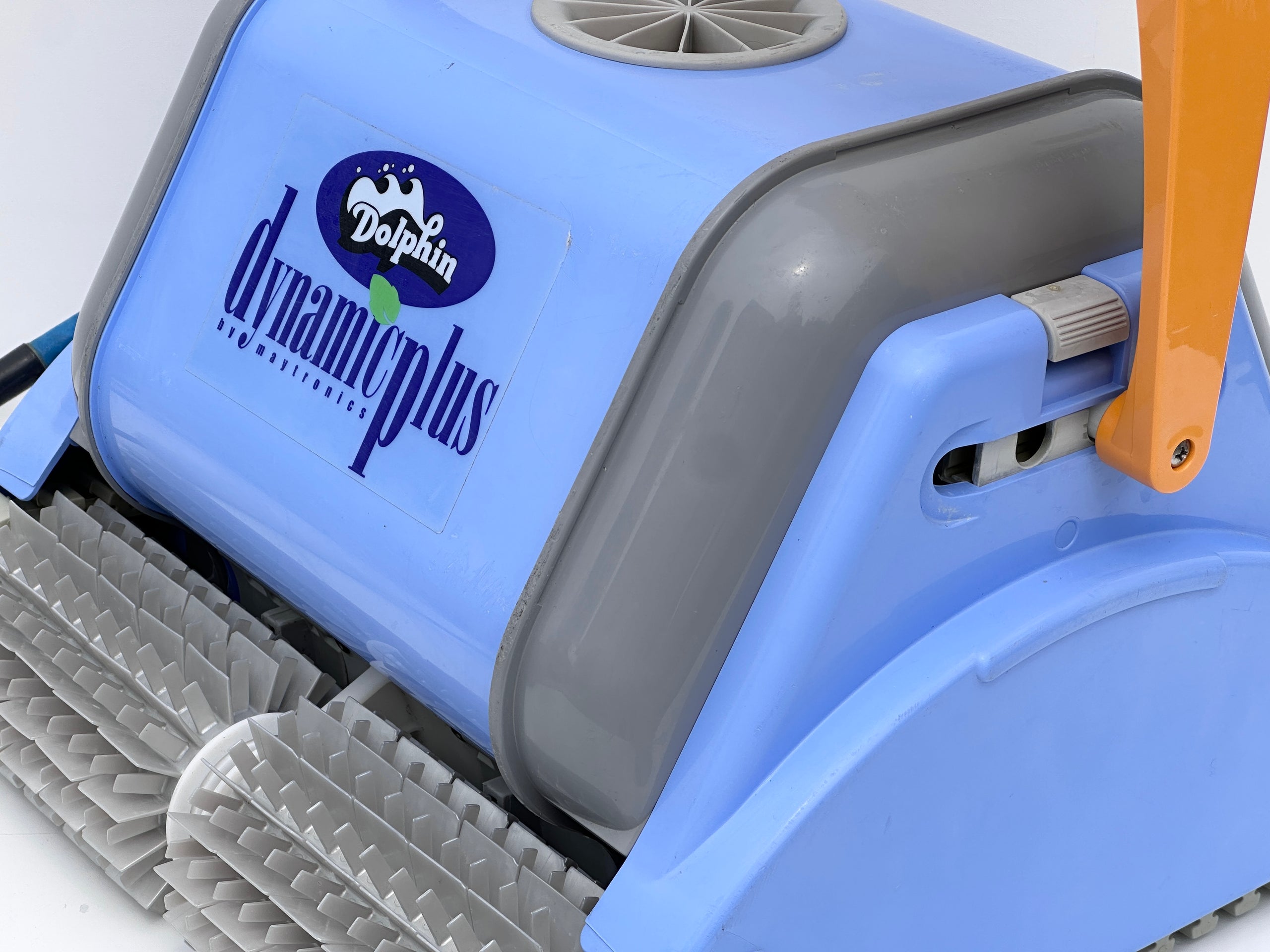 Robot piscina Dolphin Dynamic Plus (PROX2 - Ciclo 6 Ore)