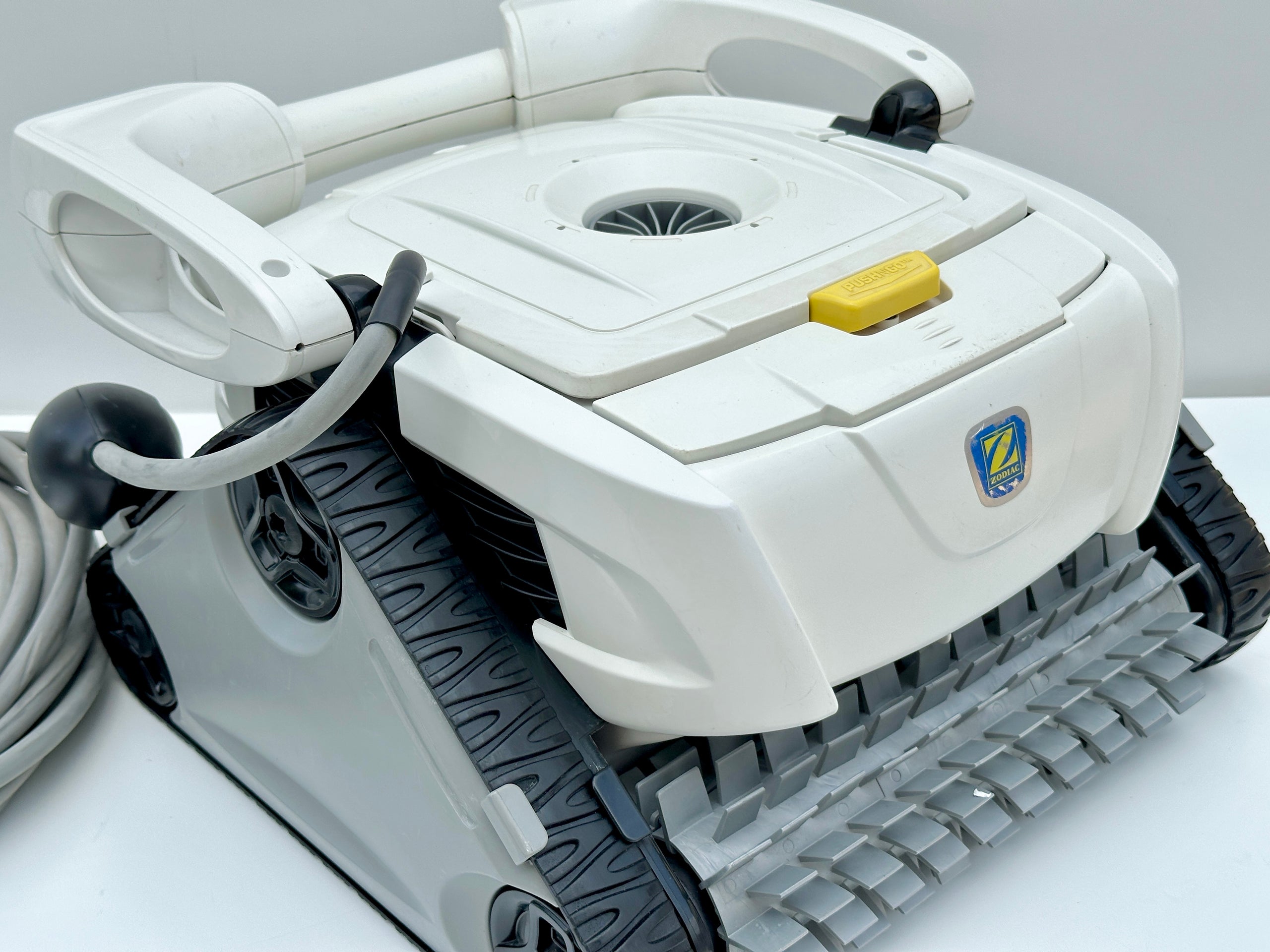 Zodiac CyclonX RC4370 Pool Robot