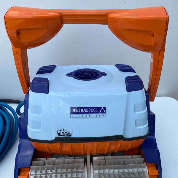 Robot piscine Dolphin Astralpool Ultrakleen