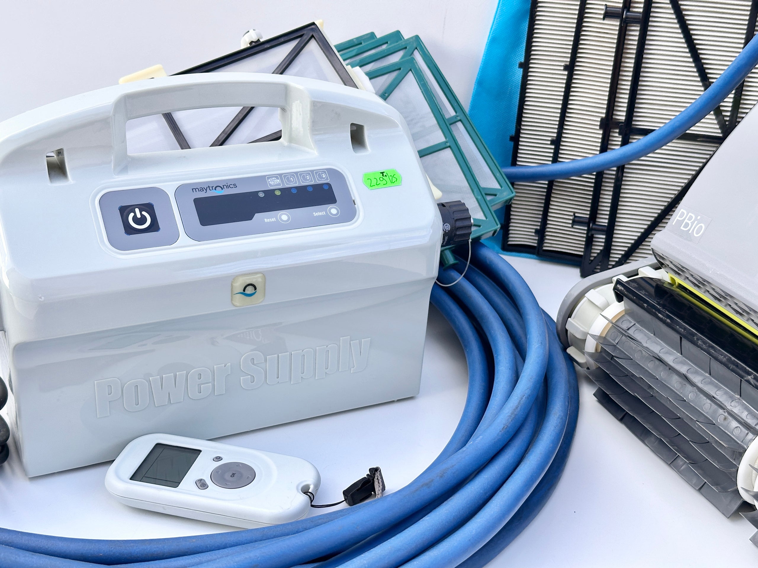 Dolphin Maytronics BIO Suction Pool Robot