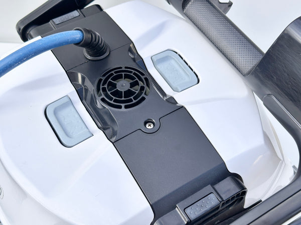 Dolphin Maytronics PS60 Wi-Fi IoT Pool Robot