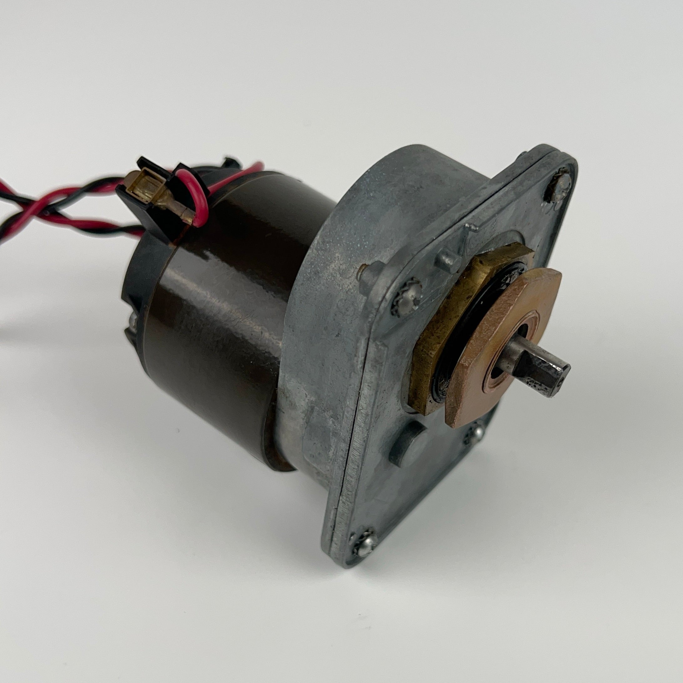 Moteur de Traction Robot Piscine Dolphin Maytronics 63ZYC-A1 REV B - Occasion (Garantie 12 mois)