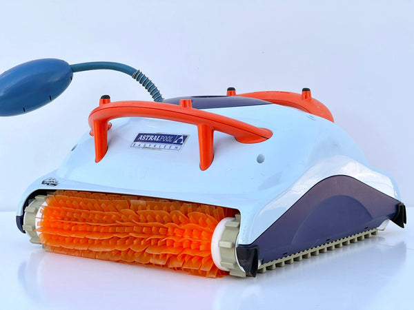 Robot Piscina Dolphin Easykleen - MetodoBlu