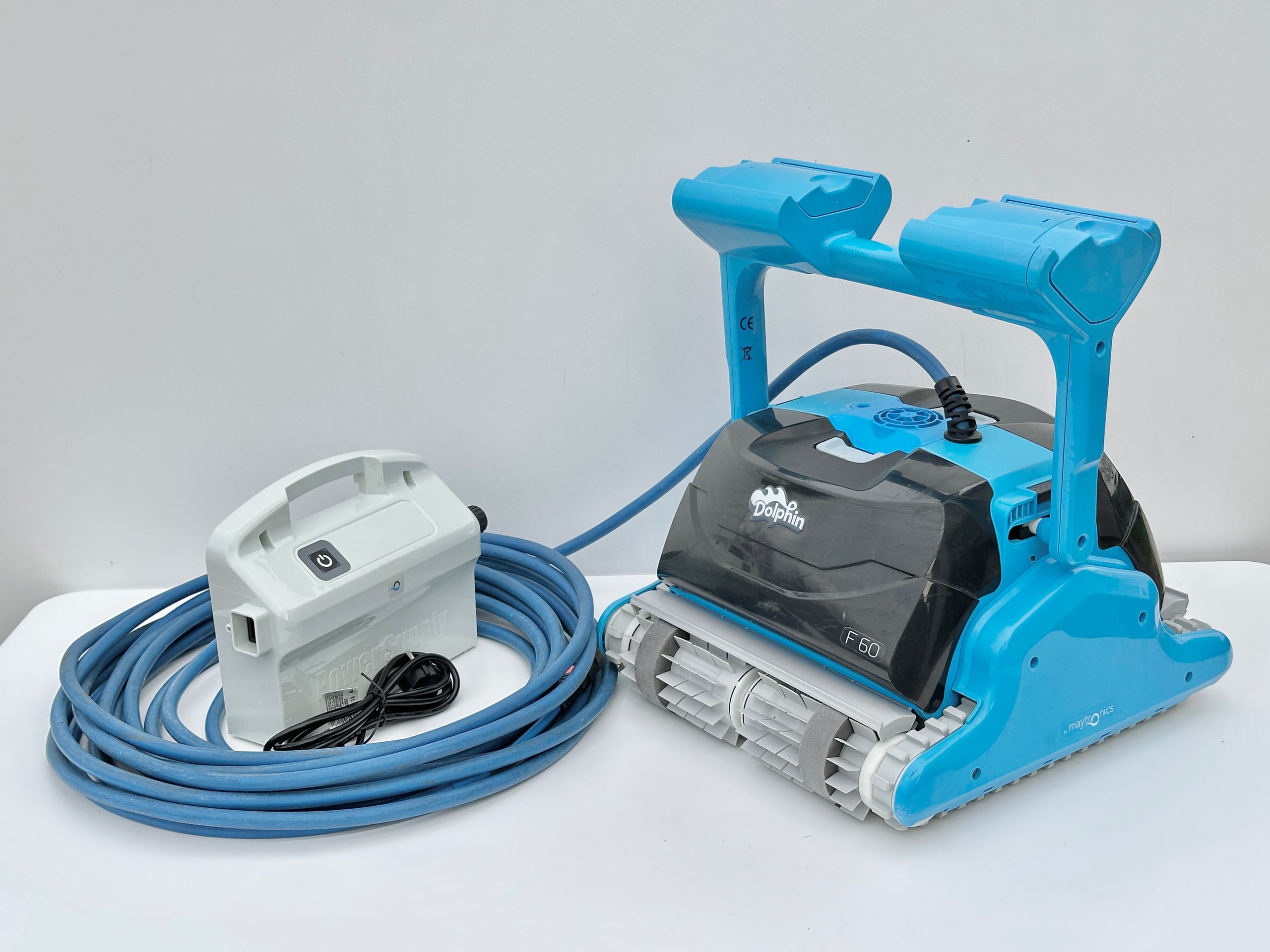 Robot piscine Dolphin Maytronics F60