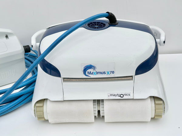 Pool robot Dolphin Maytronics Maximus X70