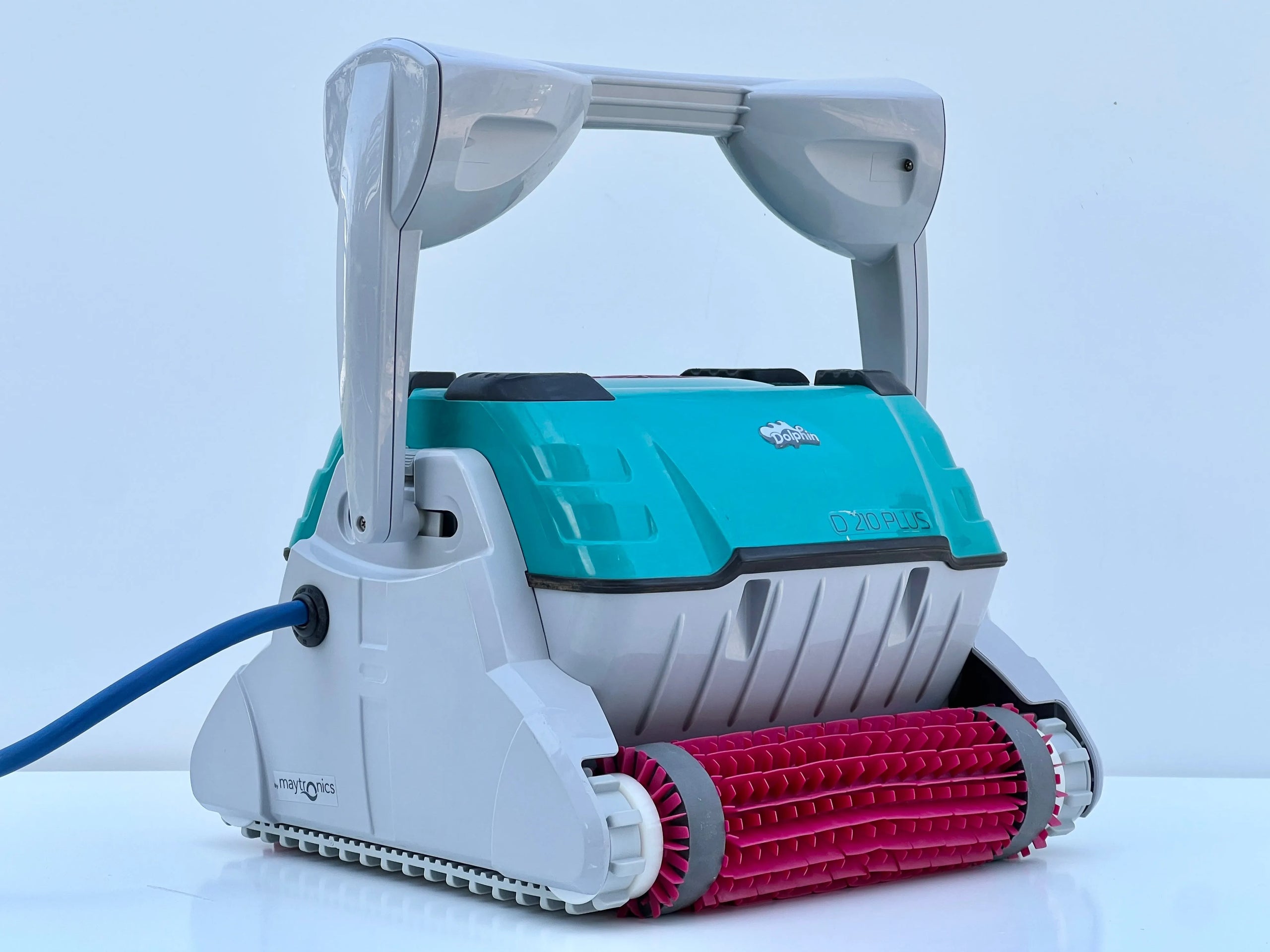 Robot piscina Dolphin D210 PLUS