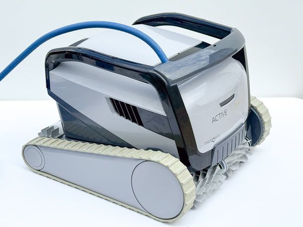Dolphin Maytronics Ultimate Active Pool Robot