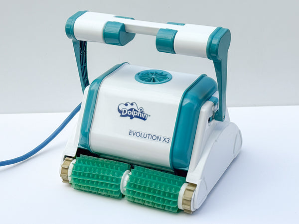 Dolphin Evolution X3 Pool Robot