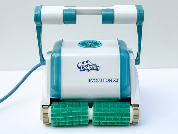 Dolphin Evolution X3 Pool Robot