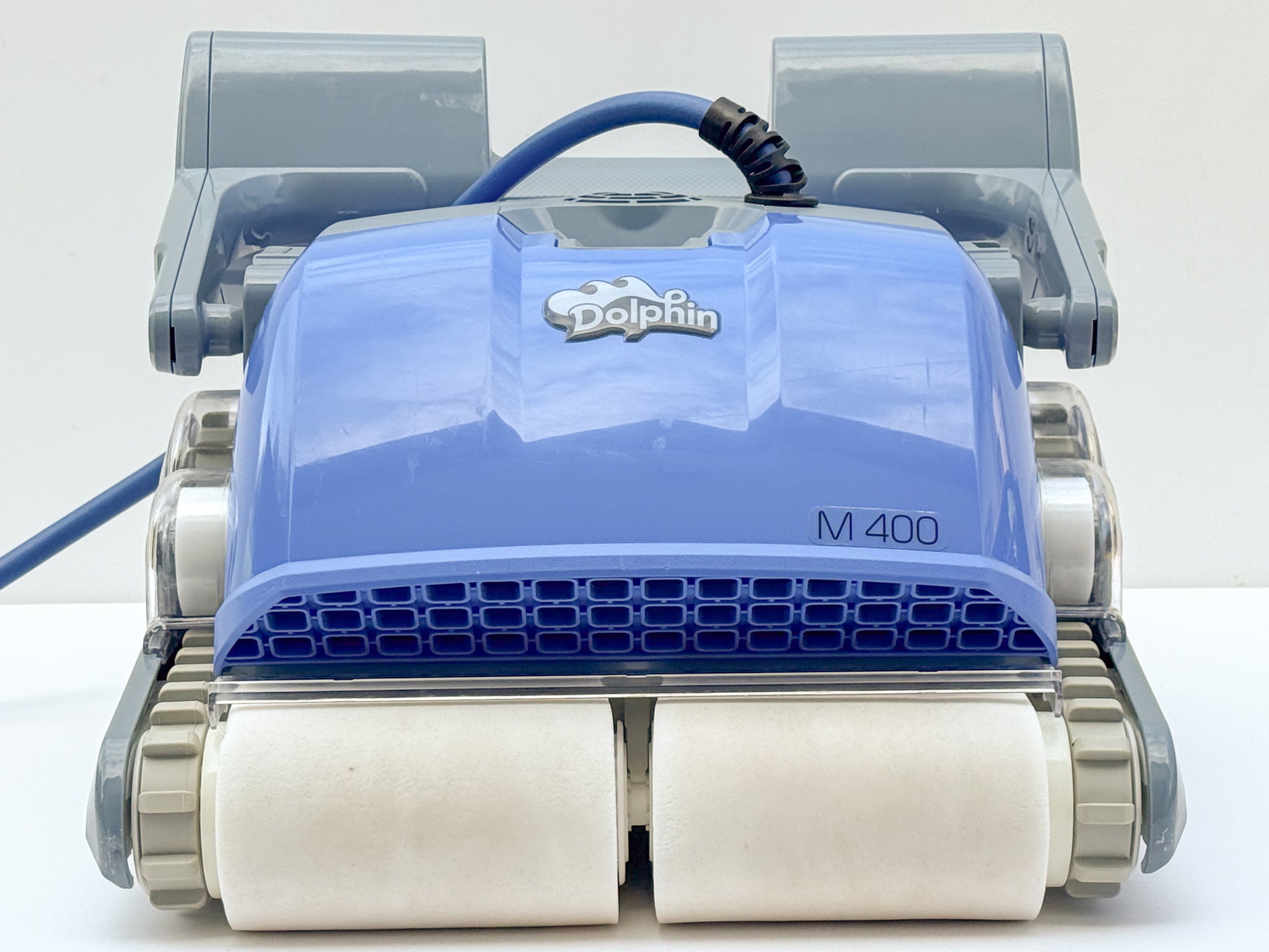 Dolphin Maytronics M400 Pool Robot
