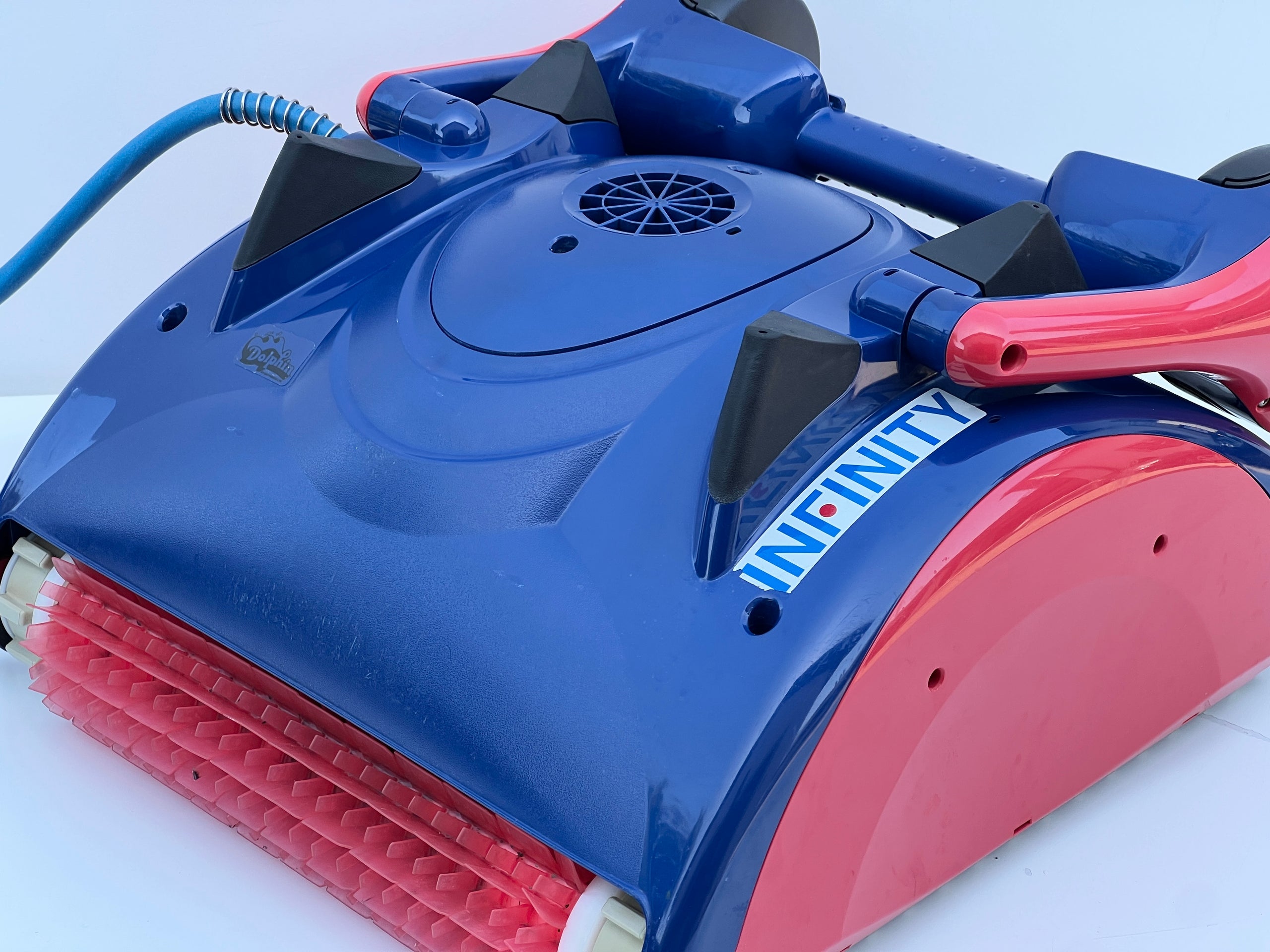 Robot Piscina Dolphin Infinity CL
