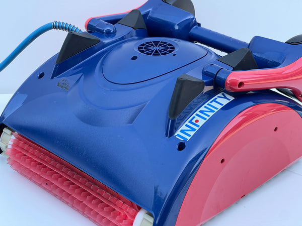 Robot Piscina Dolphin Infinity CL