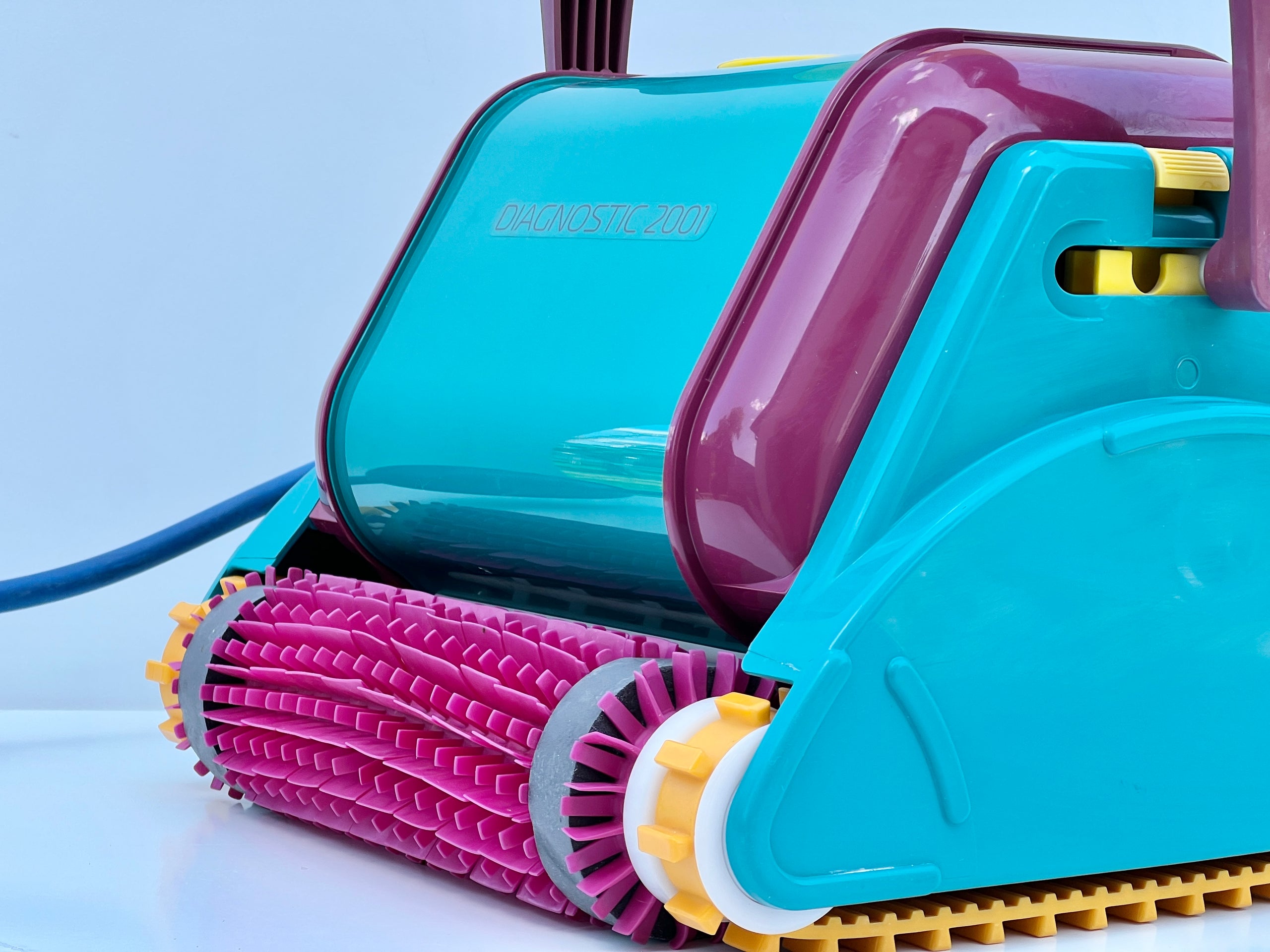Dolphin Diagnostic 2001 Pool Robot