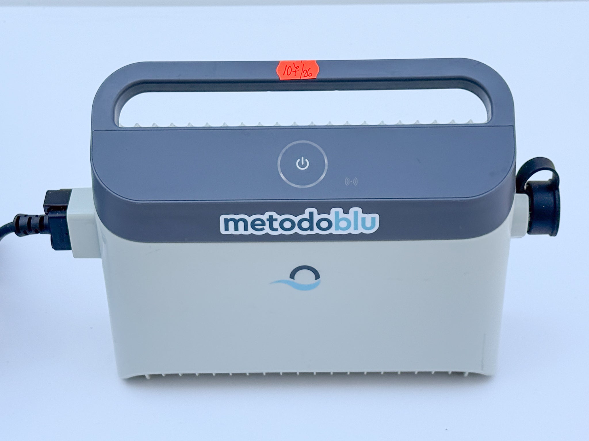 Dolphin Maytronics F60 Pool Robot