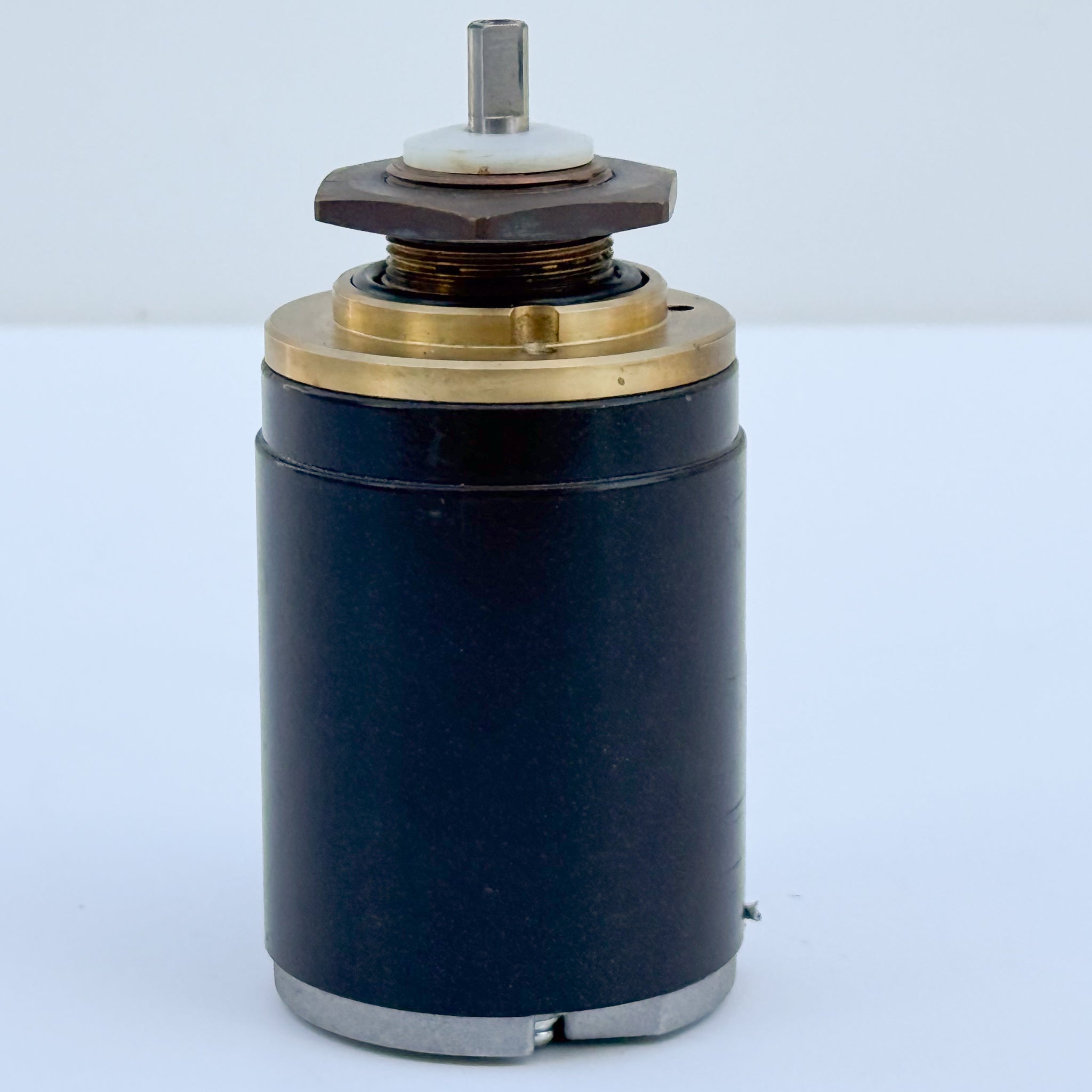 Moteur Pompe Aspiration Robot Piscine Dolphin Maytronics 63ZYW-A5 - Occasion (Garantie 12 mois)