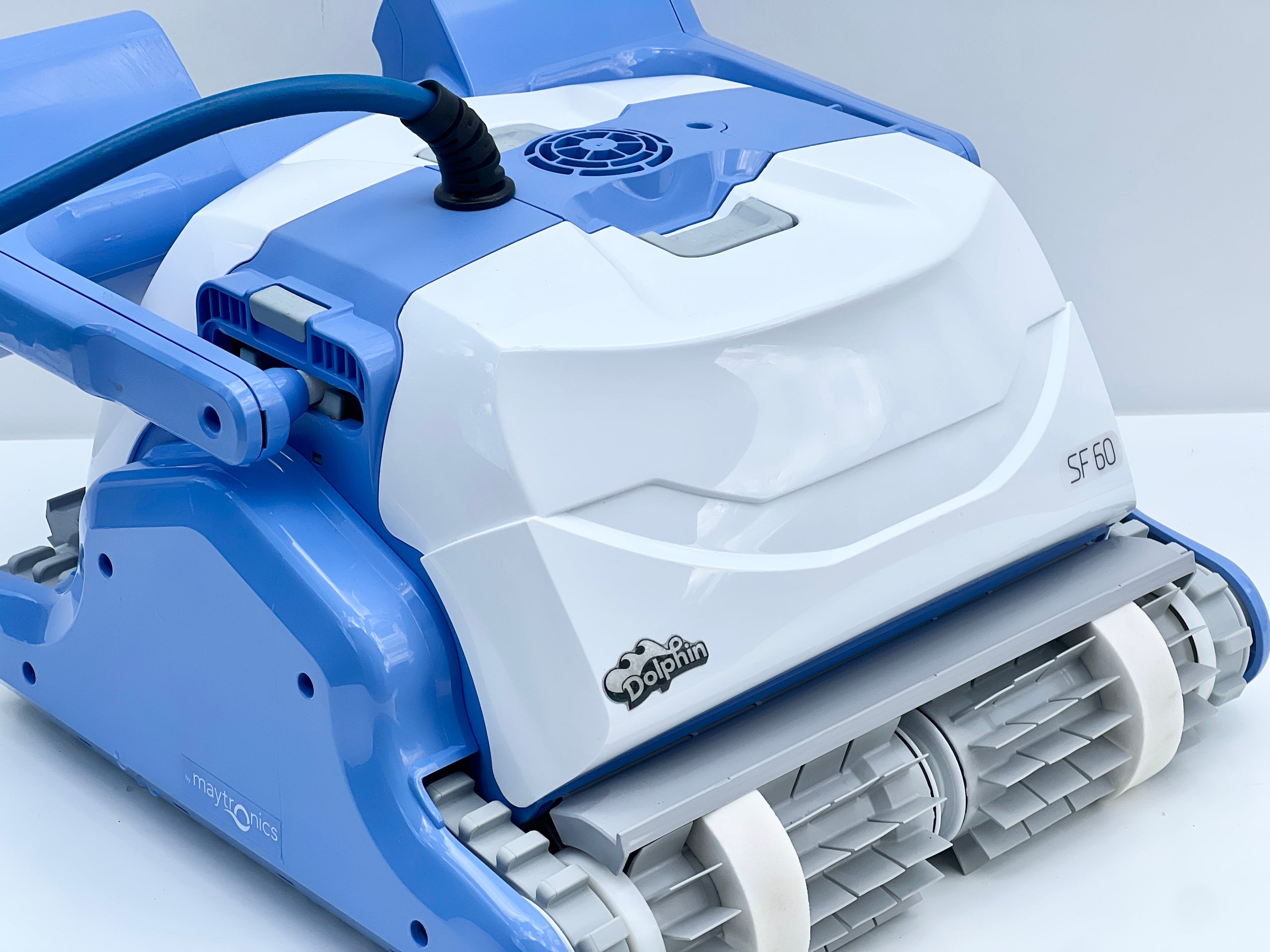 Robot piscina Dolphin Maytronics SF60