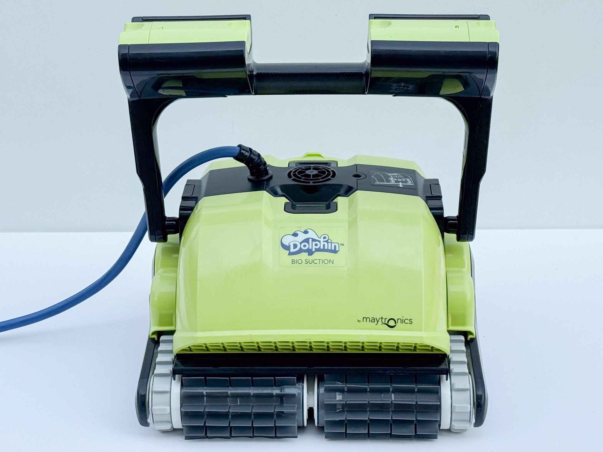 Robot piscine Dolphin BIO Suction
