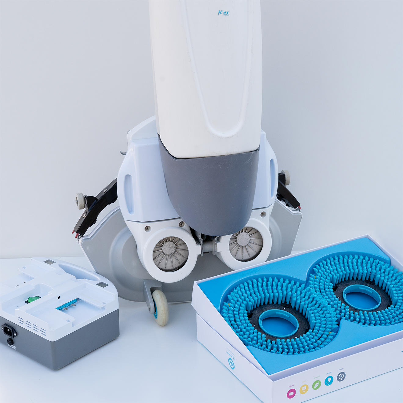 I-mop XL Floor Scrubber Dryer