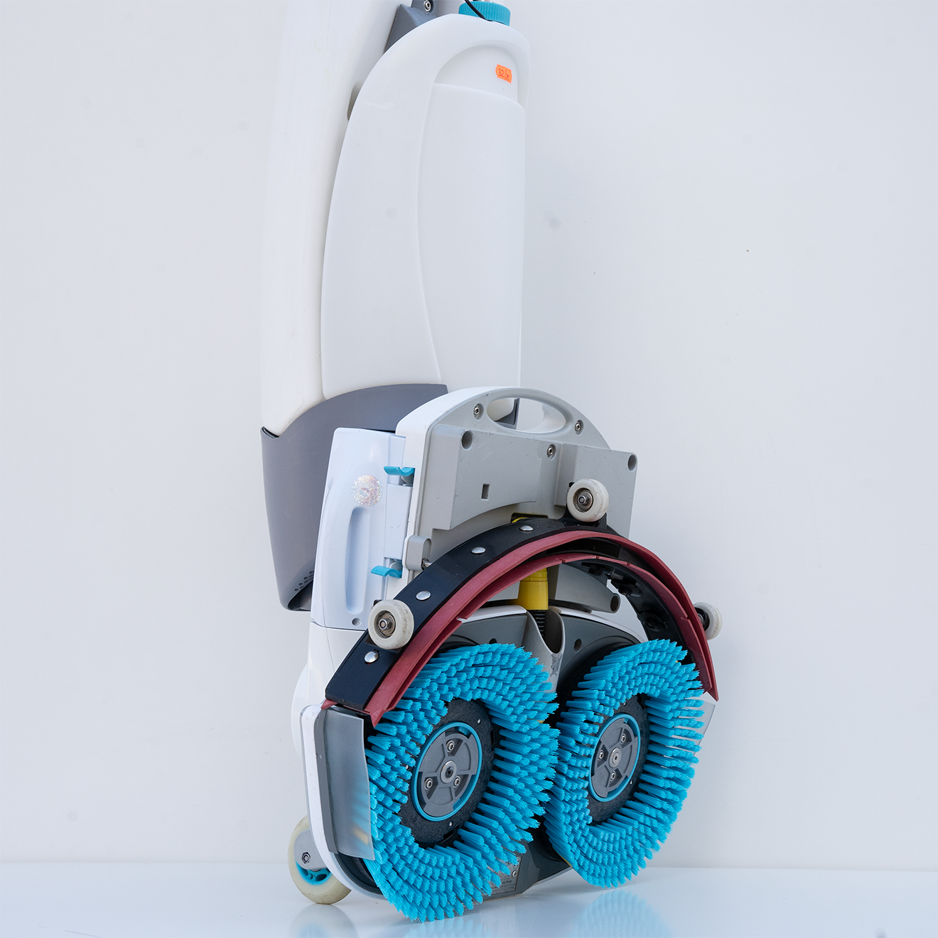 I-mop XL Floor Scrubber Dryer
