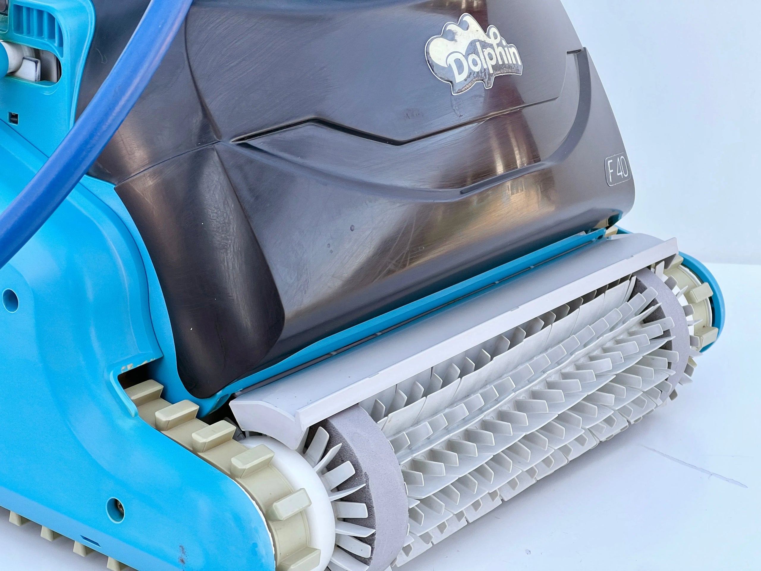 Robot piscina Dolphin F40 - MetodoBlu